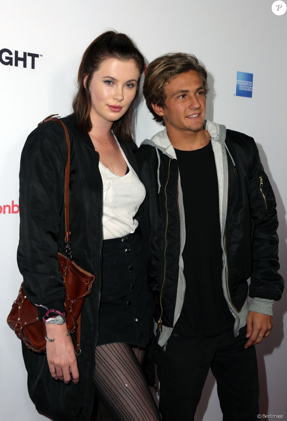 Ireland Baldwin et son compagnon Noah Schweizer lors de la 3ème soirée