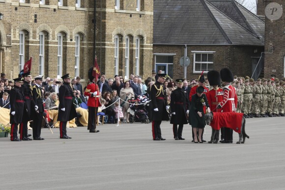 Le prince William et la duchesse Catherine de Cambridge assistaient à la parade de la Saint-Patrick avec le régiment des Irish Guards aux Cavalry Barracks du régiment des Irish Guards à Hounslow, dans l'ouest de Londres, le 17 mars 2017.