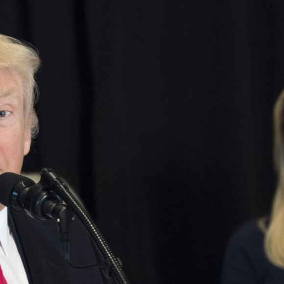 Donald Trump et sa fille Ivanka au musée de la Smithsonian Institution, musée national de l'histoire et de la culture afro-américaine de Washington, The District, Etats-Unis, le 21 février 2017. © Kevin Dietsch/AdMedia/Zuma Press/Bestimage