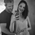 Gal Gadot enceinte de son mari Yaron Versano, annonce qu'elle attend un 2e enfant sur sa page Instagram le 6 novembre 2016