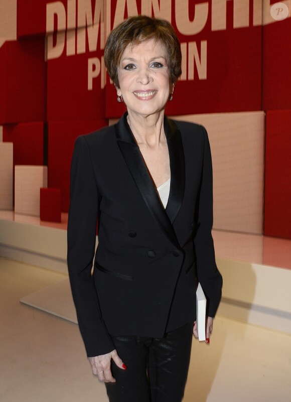 Catherine Laborde - Enregistrement de l'émission "Vivement Dimanche" à Paris le 10 février 2016. © Coadic Guirec/Bestimage