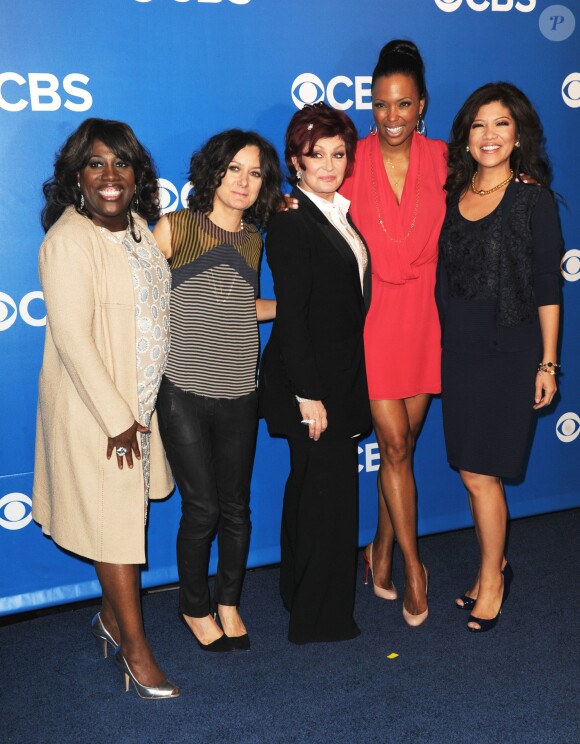 Sheryl Underwood, Sara Gilbert, Sharon Osbourne et Aisha Tyler et Julie Chen à la soirée CBS Upfront à New York, le 16 mai 2012