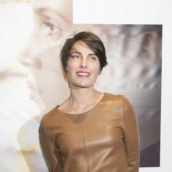 Alessandra Sublet à la première de "La Confession" au cinéma UGC des Halles à Paris, le 2 mars 2017.