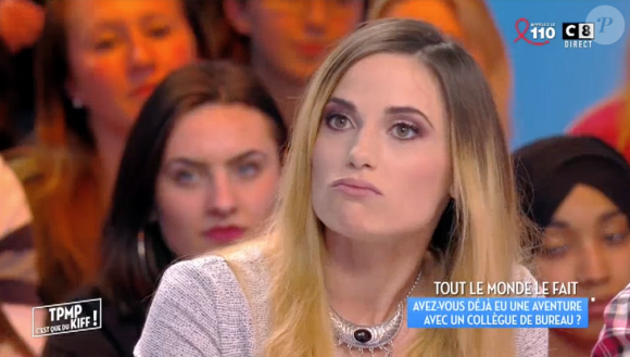 Capucine Anav évoque une nouvelle fois son attirance pour Camille Combal. Emission "Touche pas à mon poste" sur C8. Le 24 mars 2017.