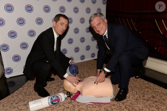 Exclusif - Gad Elmaleh et Sidney Toledano - Gala des "Sauveteurs Sans Frontières" à l'hôtel du Collectionneur à Paris le 20 mars 2017. Sauveteurs Sans Frontières a pour mission de porter assistance à des personnes en danger dans le monde entier. Son credo : « Qui sauve une vie, sauve l'humanité ». © Rachid Bellak/Bestimage