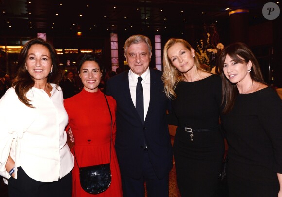 Exclusif - Katia Toledano, Alessandra Sublet, Sidney Toledano, Estelle Lefébure, Albane Cleret - Gala des "Sauveteurs Sans Frontières" à l'hôtel du Collectionneur à Paris le 20 mars 2017. Sauveteurs Sans Frontières a pour mission de porter assistance à des personnes en danger dans le monde entier. Son credo : « Qui sauve une vie, sauve l'humanité ». © Rachid Bellak/Bestimage