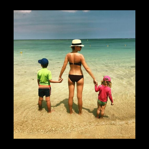 Sylvie Tellier et ses enfants en vacances. Instagram, février 2017