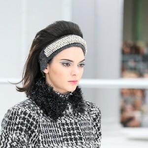 Kendall Jenner - Défilé de mode Chanel collection prêt-à-porter Automne/Hiver 2017 2018 au Grand Palais lors de la fashion week à Paris, le 7 mars 2017.