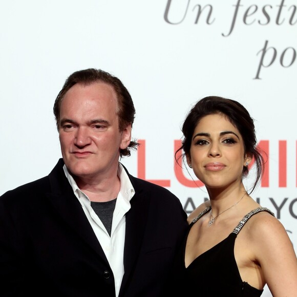 Quentin Tarantino et sa compagne Daniella Pick au photocall de la cérémonie d'ouverture du 8ème festival Lumière de Lyon, le 8 octobre 2016.