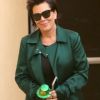Kris Jenner (habillée en vert pour la St Patrick) - La famille Kardashian fête l'anniversaire de Rob Kardashian à Los Angeles, le 17 mars 2017.
