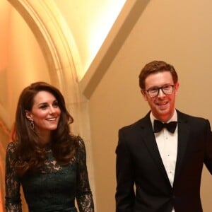 Kate Middleton, duchesse de Cambridge, lors de la soirée de bienfaisance annuelle de la National Portrait Gallery, à Londres le 28 mars 2017.