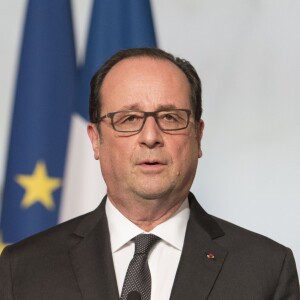 Conférence de presse commune du président François Hollande et du président allemand Frank-Walter Steinmeier au palais de l'Elysée à Paris le 30 mars 2017.