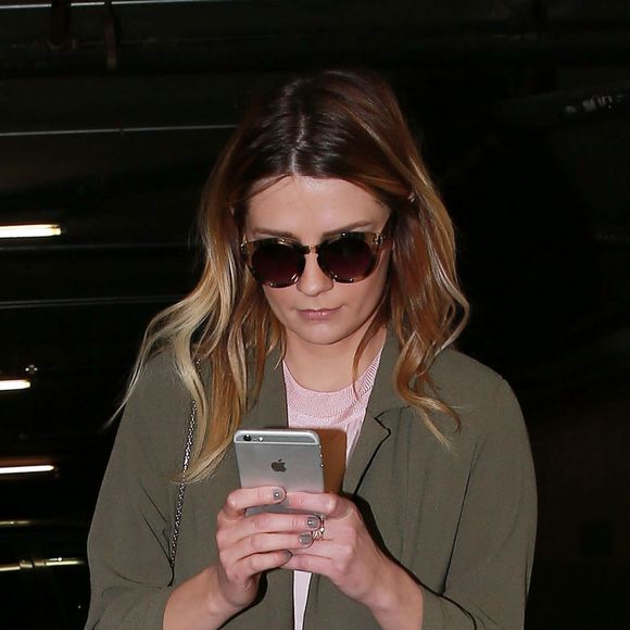 Mischa Barton quitte le bureau de son avocat à Los Angeles, suite à la révélation de l'existence d'une sex-tape avec un ancien compagnon qui circulerait à Hollywood. Le 15 mars 2017