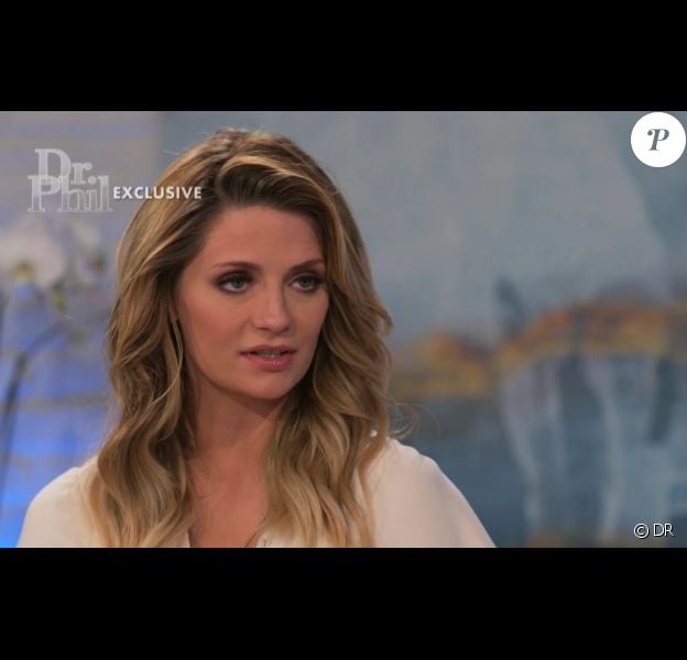 Mischa Barton, en interview dans "Dr. Phil", parle de la fuite de sa sextape et du "chantage émotionnel" que son ancien amant lui fait subir (mars 2017).
