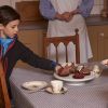Le prince Joachim et la princesse Marie de Danemark étaient accompagnés de leurs enfants Henrik (7 ans), qui n'a pas hésité à se servir en gâteaux dans la cuisine reproduite d'après la série Matador, et Athena (5 ans) pour l'inauguration de la saison 2017 du parc d'attractions Bakken, le 30 mars 2017 à Gentofte au nord de Copenhague.