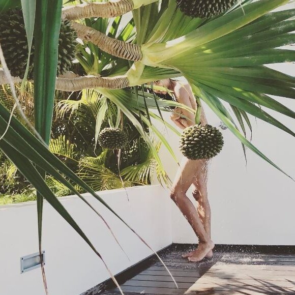 Chloé Mortaud en vacances à Saint-Barthélemy. Avril 2017.