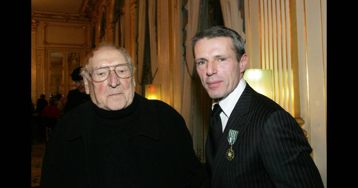 Qui Est Le Fils De Lambert Wilson Georges Wilson et et son fils Lambert le jour où il a été élevé au