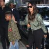 La La Anthony et son fils Kiyan sont allés rendre visite à Kim Kardashian dans son appartement à New York le 4 octobre 2016.