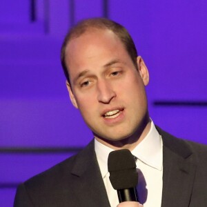 Le prince William, duc de Cambridge, assiste à la projection d'un documentaire de la BBC "Mind over marathon" dans le cadre d'une campagne sur les maladies mentales à Londres le 18 avril 2017.