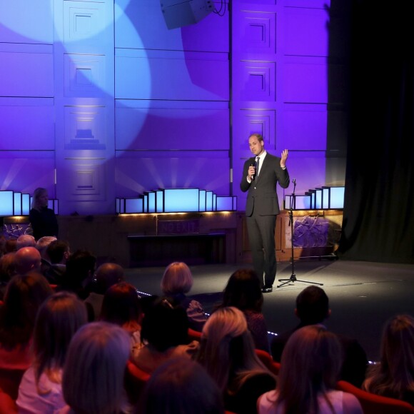 Le prince William, duc de Cambridge, assiste à la projection d'un documentaire de la BBC "Mind over marathon" dans le cadre d'une campagne sur les maladies mentales à Londres le 18 avril 2017.