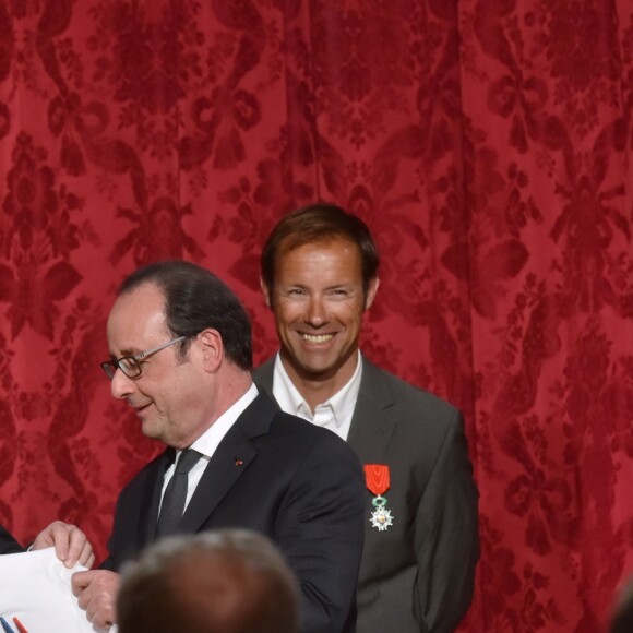 Semi-exclusif - Le prince Albert II de Monaco prenait part le 20 avril 2017 à une réception donnée au palais de l'Elysée par François Hollande en l'honneur de la voile française et particulièrement les skippers Armel Le Cléac'h et Thomas Coville, récipiendaires de la Légion d'honneur. © Giancarlo Gorassini/Bestimage