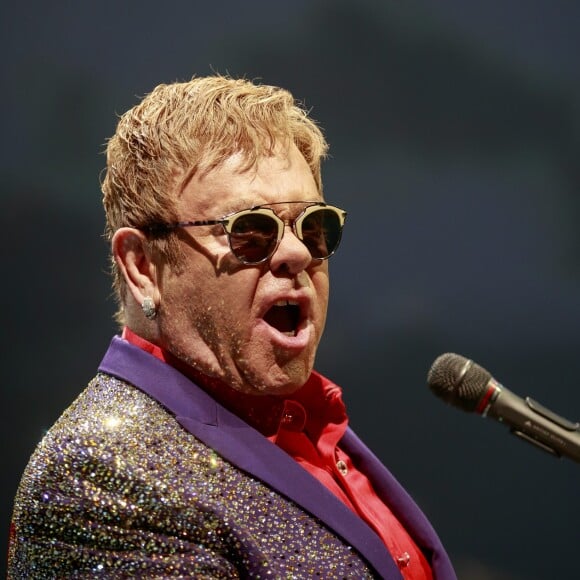 Elton John en concert à Malmö, Suède, le 10 novembre 2016.