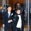 David Beckham et ses enfants Brooklyn Beckham, Romeo James Beckham, Harper Beckham, et Cruz Beckham sortent de leur hôtel alors que Victoria prépare les défilés pour la fashion week à New York le 13 février 2016. 1