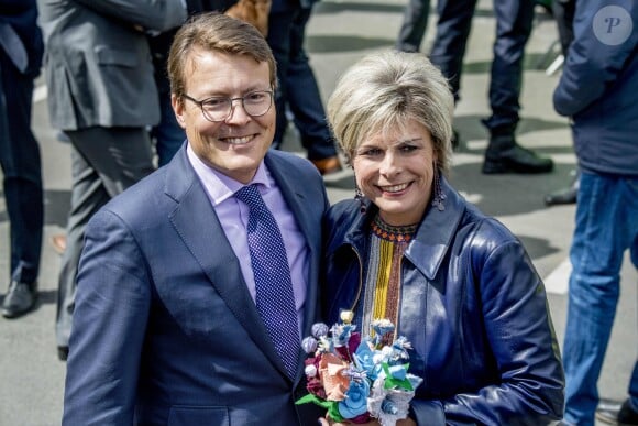 Le prince Constantijn et la princesse Laurentien lors des célébrations publiques du 50e anniversaire du roi Willem-Alexander des Pays-Bas le 27 avril 2017 à Tilburg, dans le sud du pays.