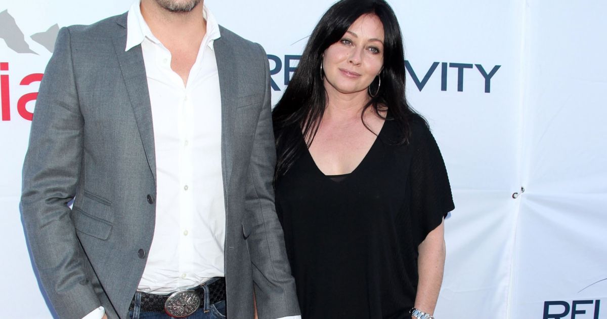 Shannen Doherty et son mari Kurt Iswarienko lors de la soirée Pathway