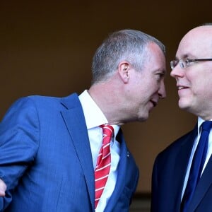 Le prince Albert II de Monaco et Vadim Vasilyev, le vice-président de l'AS Monaco, lors du match AS Monaco - Toulouse FC au stade Louis II à Monaco le 29 avril 2017. © Bruno Bébert / Bestimage