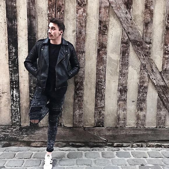Florian Allister, le nouveau chéri d'EnjoyPhoenix, prend la pose sur Instagram.