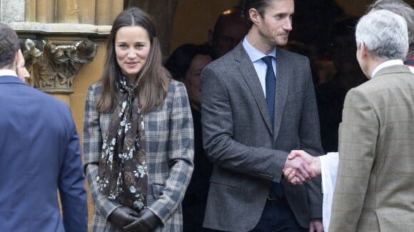 Pippa Middleton et James Matthews : Très épris à l'église, à 11 jours du mariage