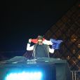 Richard Orlinski - Concert sur l'esplanade du musée du Louvre lors de la victoire de E. Macron au deuxième tour de l'élection présidentielle à Paris le 7 mai 2017.