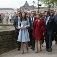 Catherine Kate Middleton, la duchesse de Cambridge en visite accompagnée du grand-duc héritier Guillaume et a femme la comtesse Stéphanie de Lannoy au Luxembourg, le 11 mai 2017.  The Duchess of Cambridge walks along along the Cornicjhe in Luxembourg Cit, during a day of visits in Luxembourg where she is attending commemorations marking the 150th anniversary 1867 Treaty of London, that confirmed the country's independence and neutrality.11/05/2017 - Luxembourg