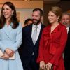Catherine Kate Middleton, la duchesse de Cambridge, le grand duc Guillaume de Luxembourg et sa femme la duchesse Stéphanie de Luxembourg - Catherine Kate Middleton, la duchesse de Cambridge visite le musée Dräi Eechelen au Luxembourg le 11 mai 2017.  Catherine Duchess of Cambridge views a model of Fortress of Luxembourg from the time of the signing of The London Treaty The Dräi Eechelen Museum, Luxembourg City on may 11, 2017.11/05/2017 - Luxembourg