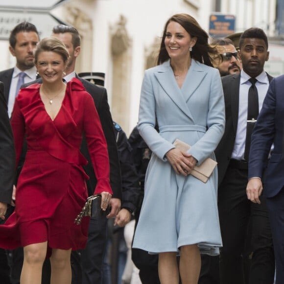 Xavier Bettel, premier ministre du Grand-Duché de Luxembourg, Catherine (Kate) Middleton, duchesse de Cambridge et la comtesse Stéphanie de Lannoy, grande-duchesse héritière de Luxembourg - Catherine Kate Middleton, la duchesse de Cambridge en visite au Luxembourg, le 11 mai 2017 lors de la célébration du 150e anniversaire de la signature du Traité de Londres.  Catherine during the celebration of the 150th anniversary of the Treaty of London, signed on 11th May 1867 in Luxembourg; on May 11, 201711/05/2017 - 