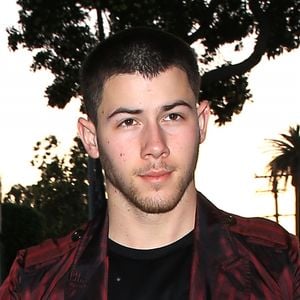 Nick Jonas est allé diner au restaurant Craig à West Hollywood, le 1er avril 2017