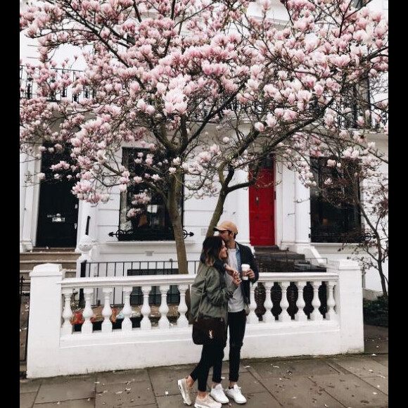 Caroline Receveur et son chéri Hugo Philip s'affichent sur Instagram.