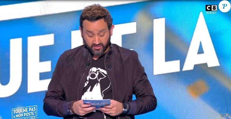 Cyril Hanouna Sur Le Plateau De Touche Pas à Mon Poste, Le 16 Mai 2017 ...