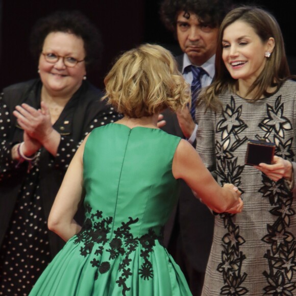 La reine Letizia d'Espagne lors d'un évènement pour la journée mondiale de la Croix Rouge et du Croissant-Rouge à Séville, le 11 mai 2017.  during a Commemorative event for the World Day of the Red Cross and Red Crescent Societies in Seville on Thursday 11 May 201711/05/2017 - Séville