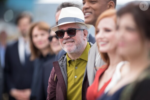 Pedro Almodovar, président du jury - Photocall du Jury du 70ème festival de Cannes le 17 mai 2017 © Cyril Moreau / Bestimage
