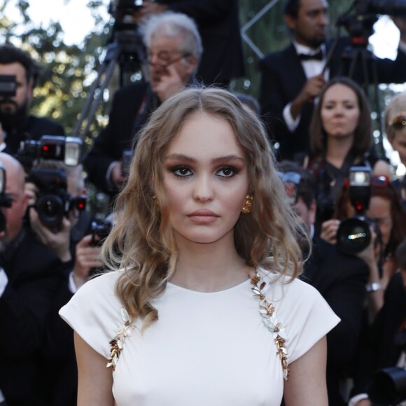 Lily-Rose Depp - Projection du film "Les Fantômes d'Ismael" et cérémonie d'ouverture du 70e Festival de Cannes au Palais des Festivals. Cannes le 17 mai 2017.