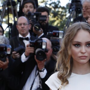 Lily-Rose Depp - Projection du film "Les Fantômes d'Ismael" et cérémonie d'ouverture du 70e Festival de Cannes au Palais des Festivals. Cannes le 17 mai 2017.