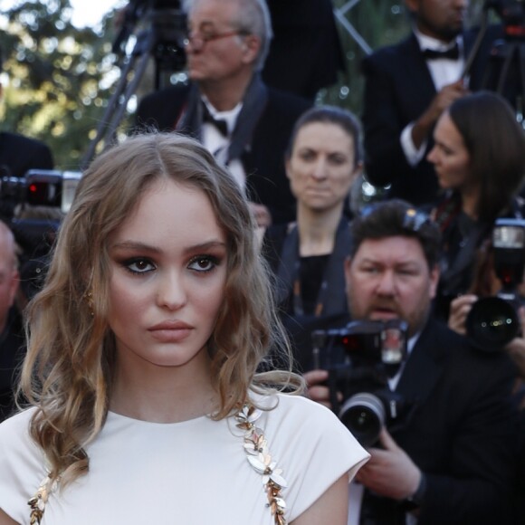 Lily-Rose Depp - Projection du film "Les Fantômes d'Ismael" et cérémonie d'ouverture du 70e Festival de Cannes au Palais des Festivals. Cannes le 17 mai 2017.