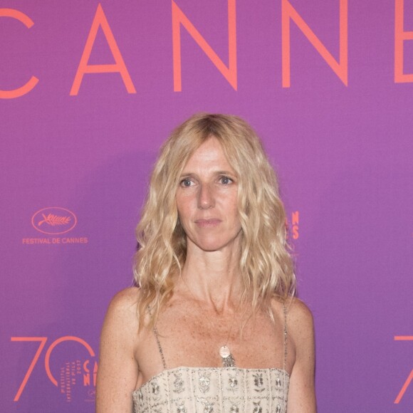 Sandrine Kiberlain - Arrivées au dîner de la cérémonie d'ouverture du 70e Festival International du Film de Cannes. Le 17 mai 2017 © Borde-Jacovides-Moreau/Bestimage