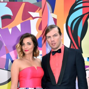 Priscilla Betti (Robe Christophe Guillarmé en faille de soie imprimée, bijoux Elsa Lee Paris et pochette Carmen Steffens) et Christphe Guillarmé à la sortie de l'hôtel Majestic pendant le 70 ème Festival International du film de Cannes, France, le 18 mai 2017. © Giancarlo Gorassini/Bestimage.