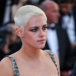 Kristen Stewart en Chanel - Montée des marches du film "120 battements par minute" lors du 70ème Festival International du Film de Cannes. Le 20 mai 2017. © Borde-Jacovides-Moreau / Bestimage