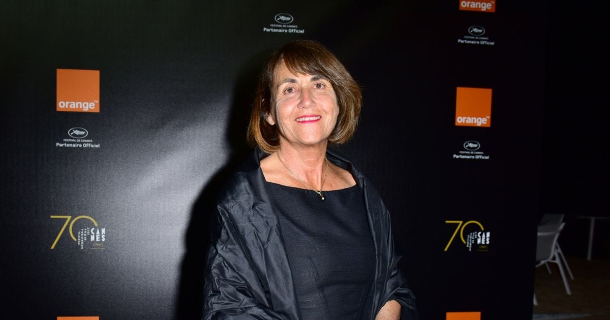 christine-albanel-soir-e-orange-sur-la-plage-du-majestic-lors-du