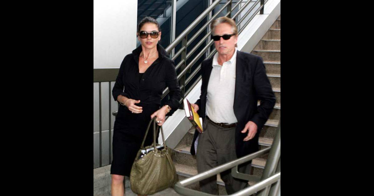 sac michael douglas