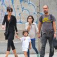  Pep Guardiola, sa femme Cristina et deux de leurs enfants, à New York le 14 septembre 2012 
  
